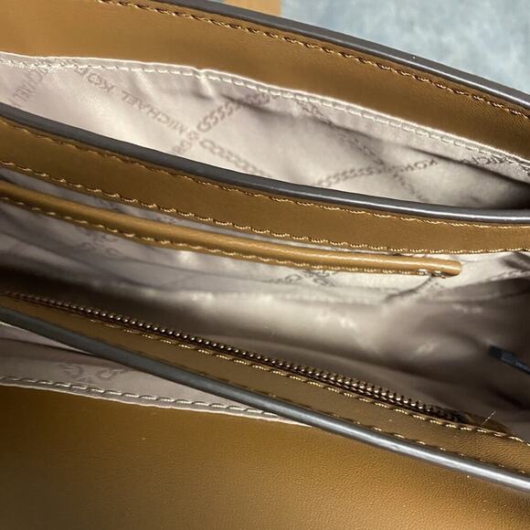 Michael Kors Mila Medium Empire Signature Logo Messenger Bag - Picture 12 of 16